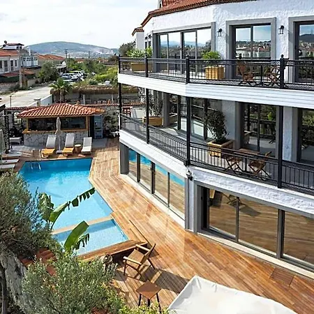 酒店 Lunas Alacati *